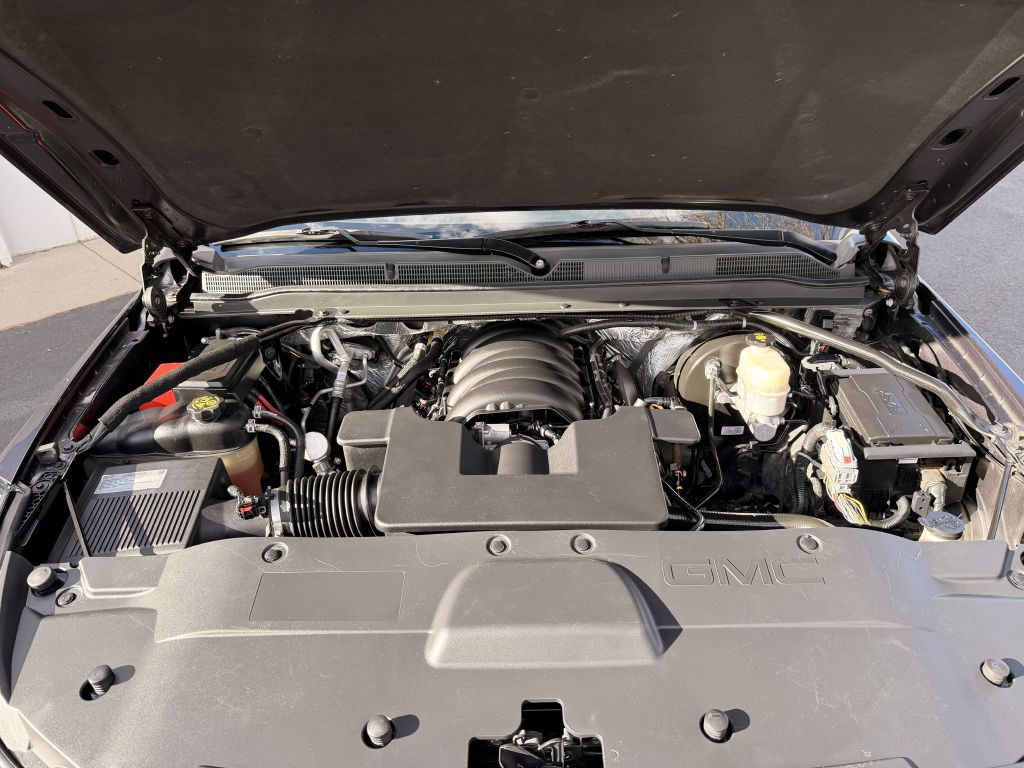 2015 GMC Yukon Image 28