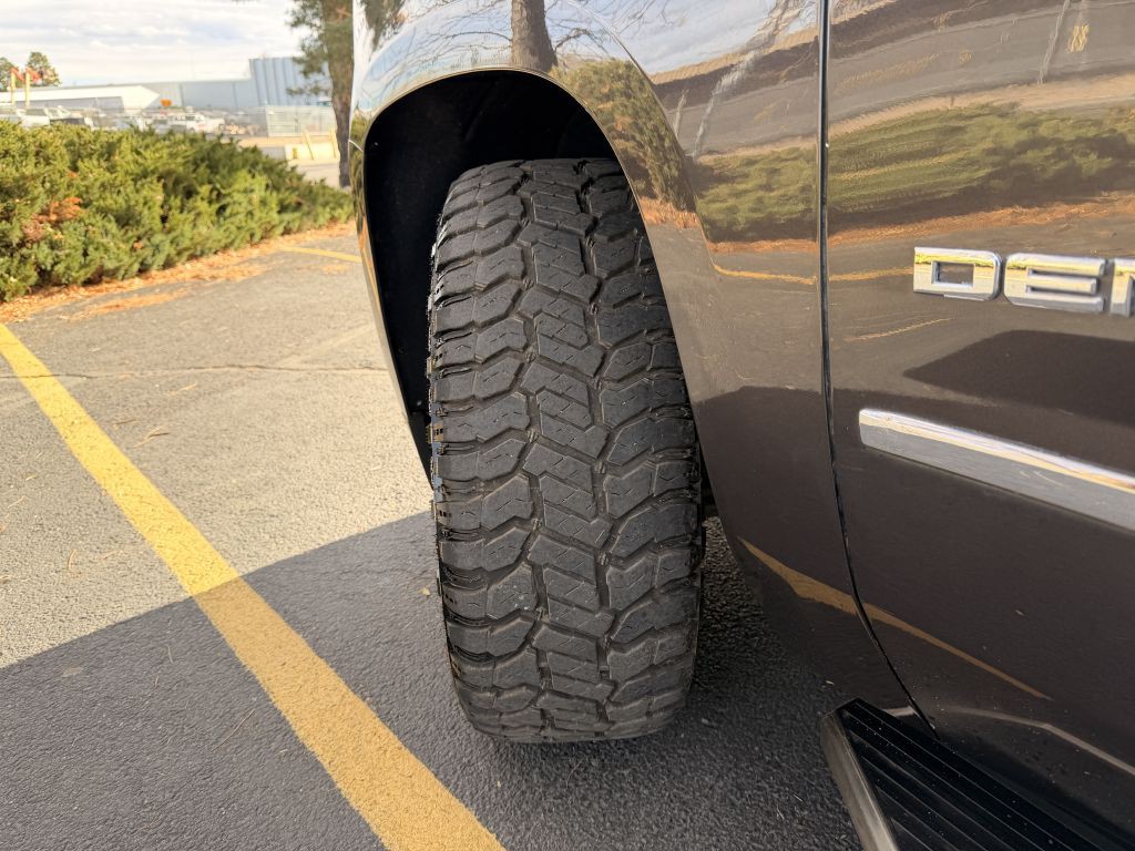 2015 GMC Yukon Image 32