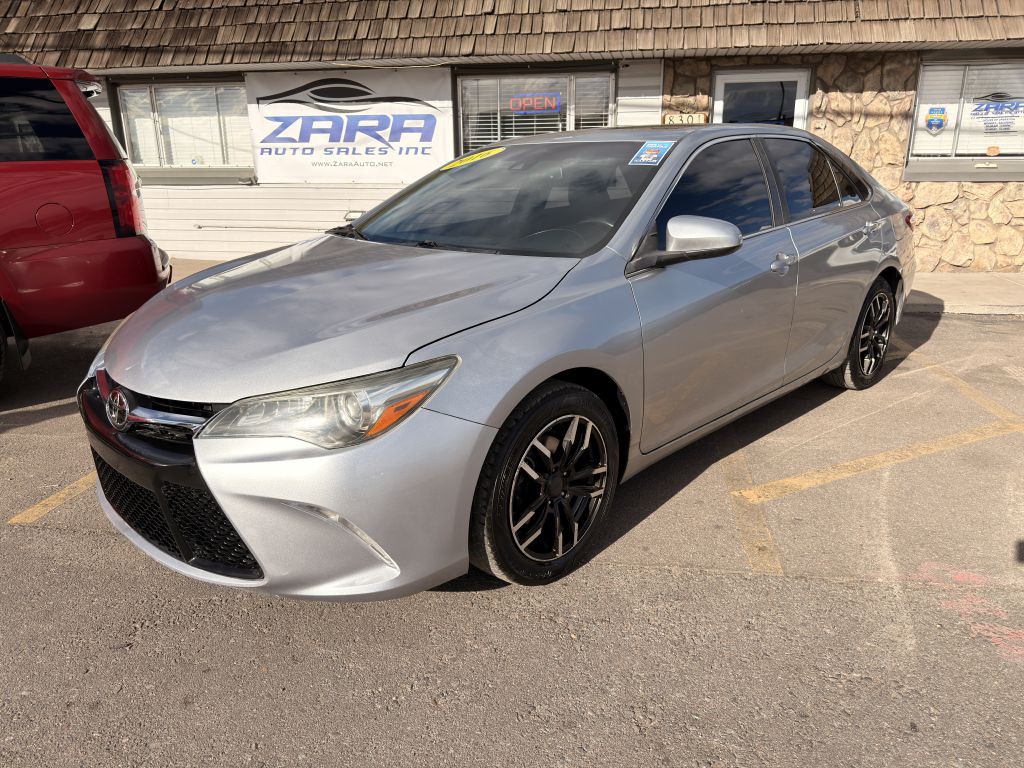 2016 Toyota Camry Image 3