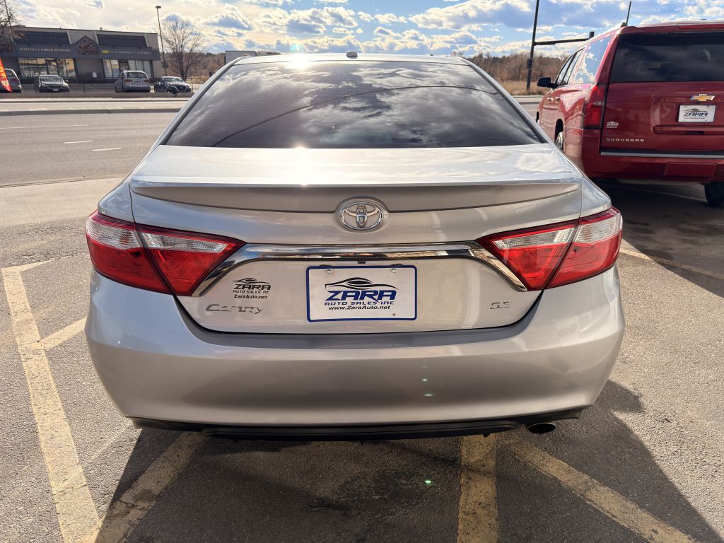 2016 Toyota Camry Image 6