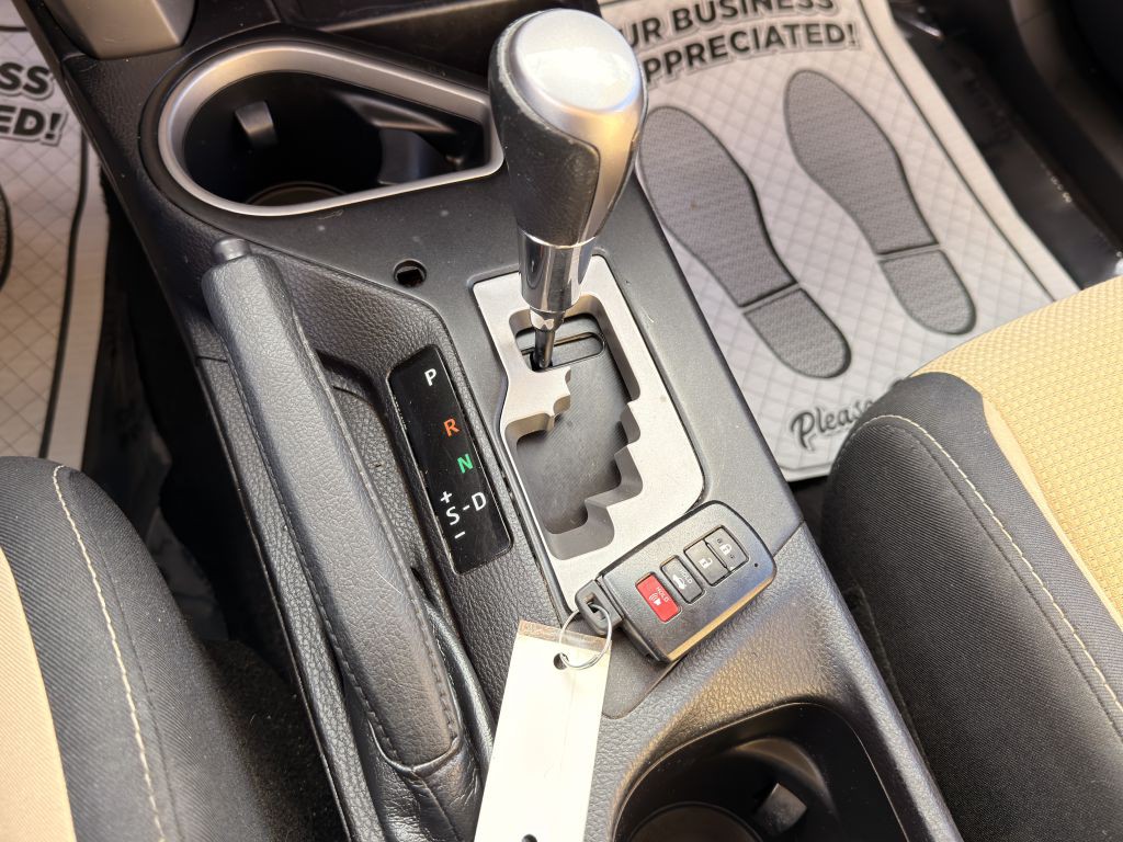 2018 Toyota Rav4 Image 24