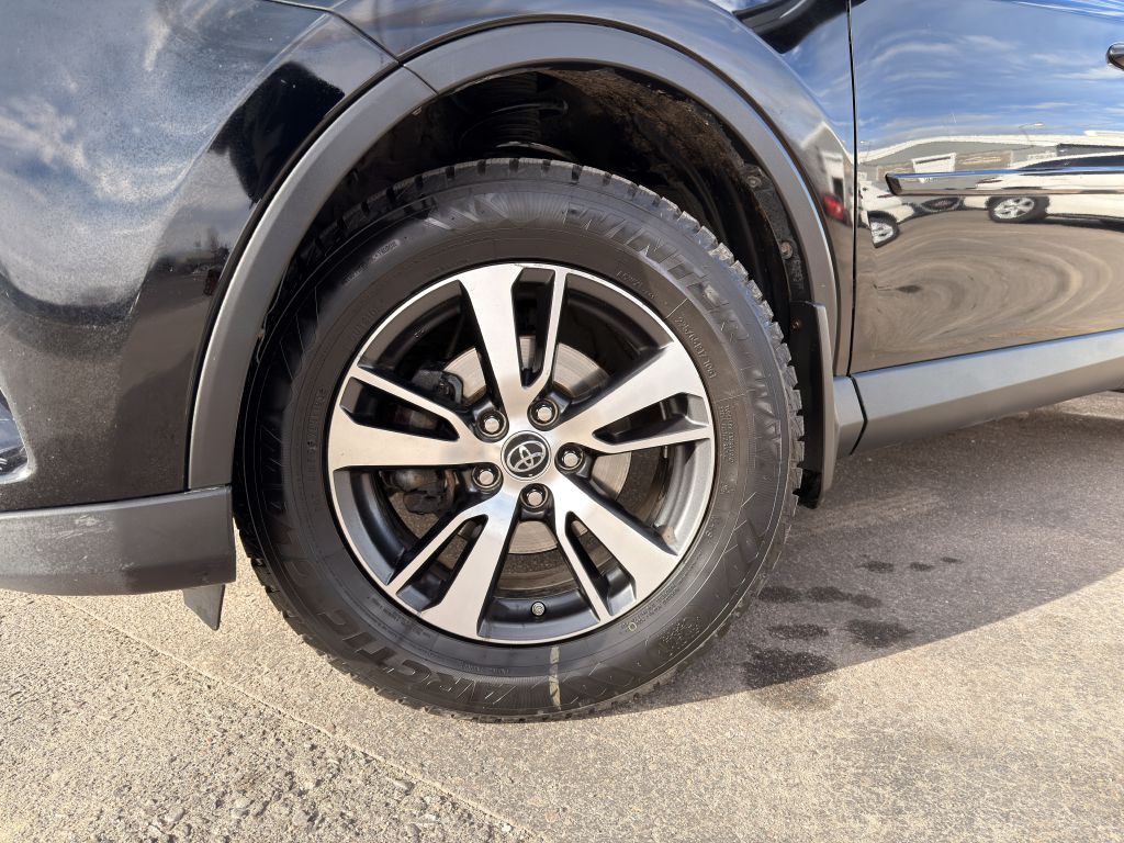 2018 Toyota Rav4 Image 28