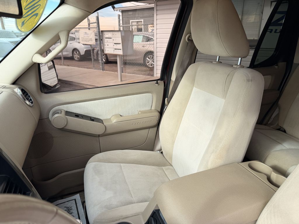 2009 Ford Explorer Image 15