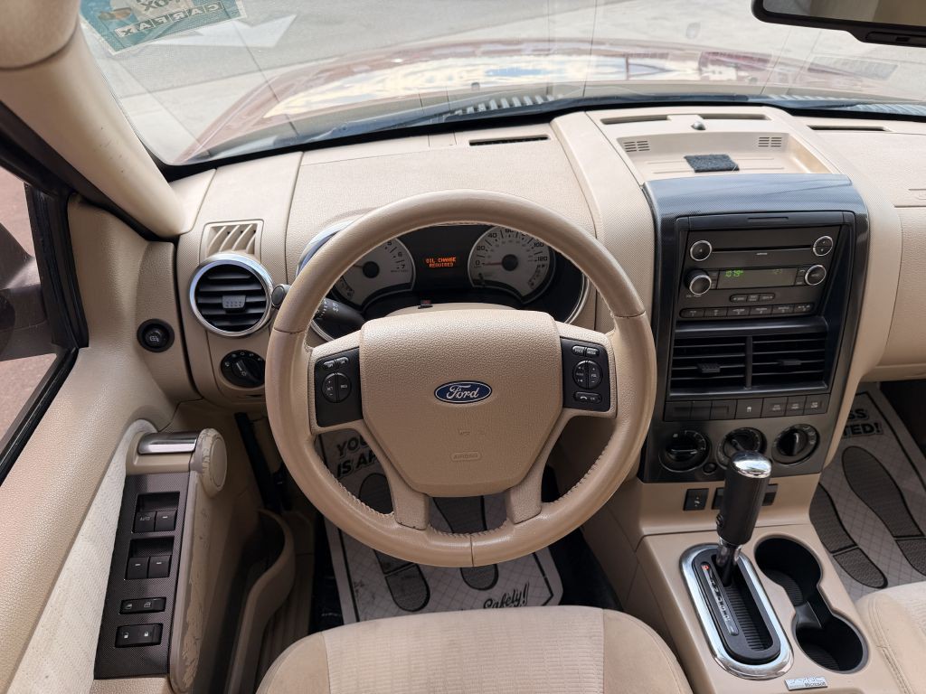 2009 Ford Explorer Image 22