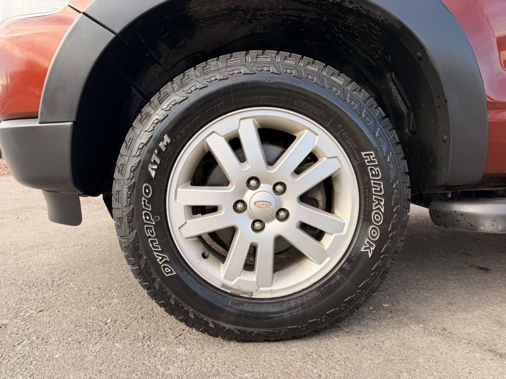 2009 Ford Explorer Image 27