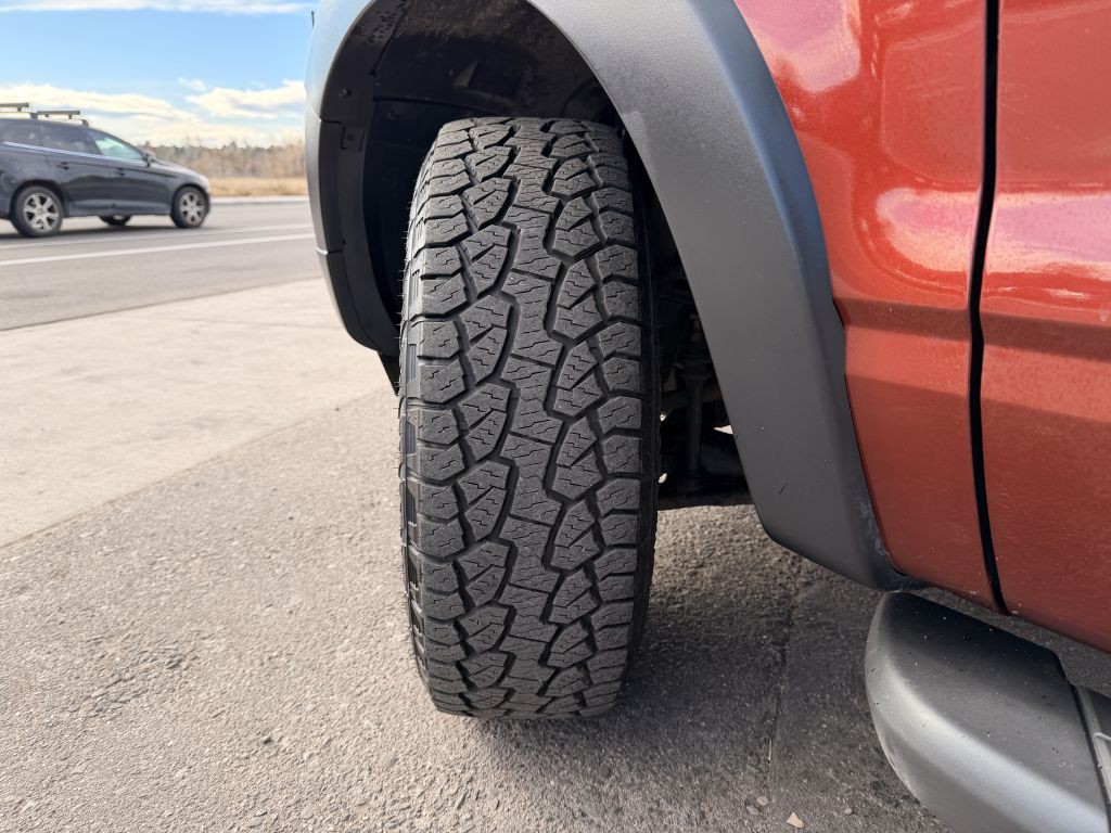 2009 Ford Explorer Image 28