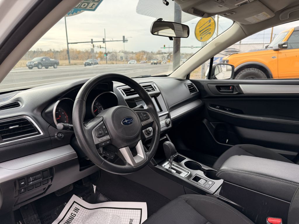 2017 Subaru Legacy Image 11