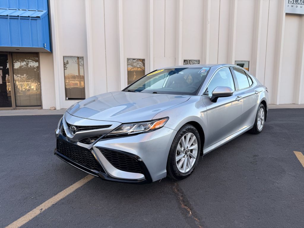 2023 Toyota Camry Image 3