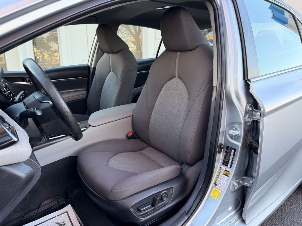 2023 Toyota Camry Image 13