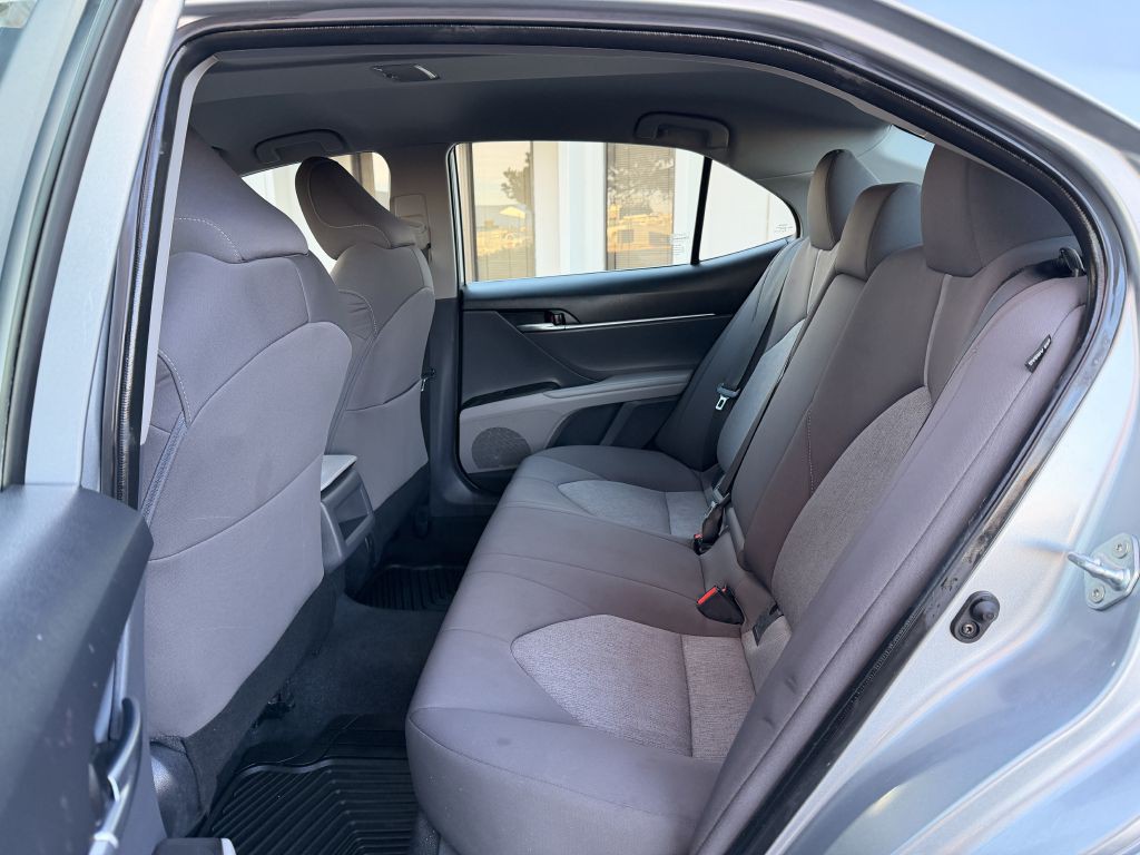 2023 Toyota Camry Image 16