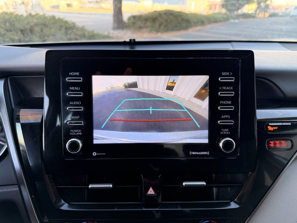 2023 Toyota Camry Image 23