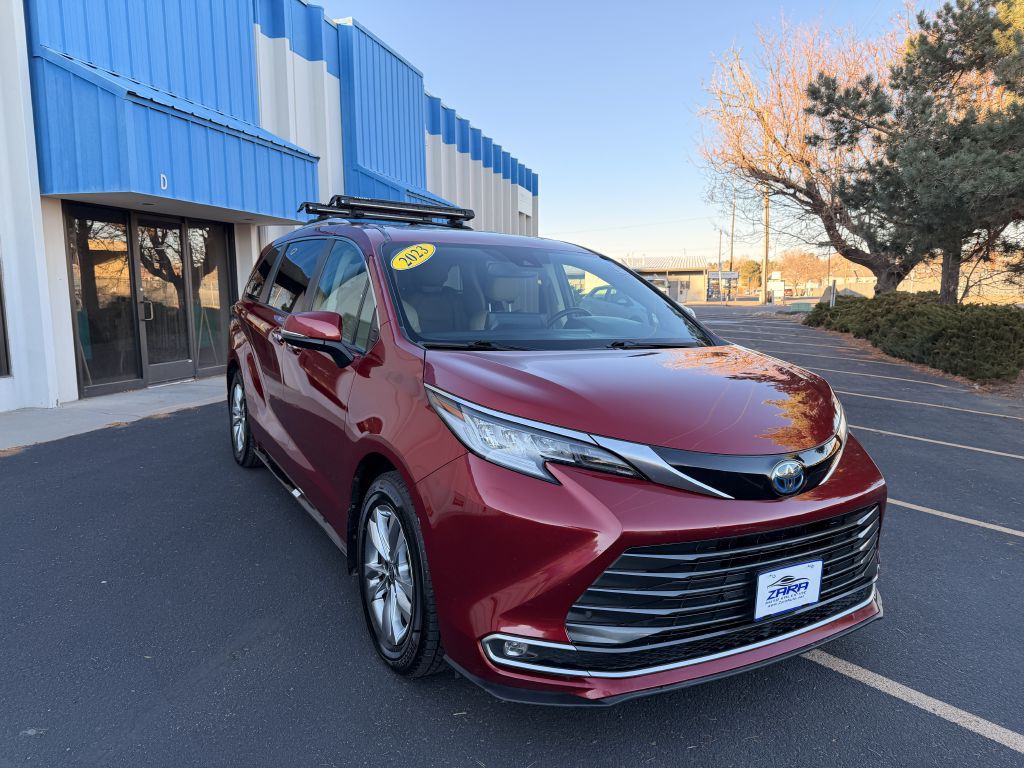 2023 Toyota Sienna Image 9