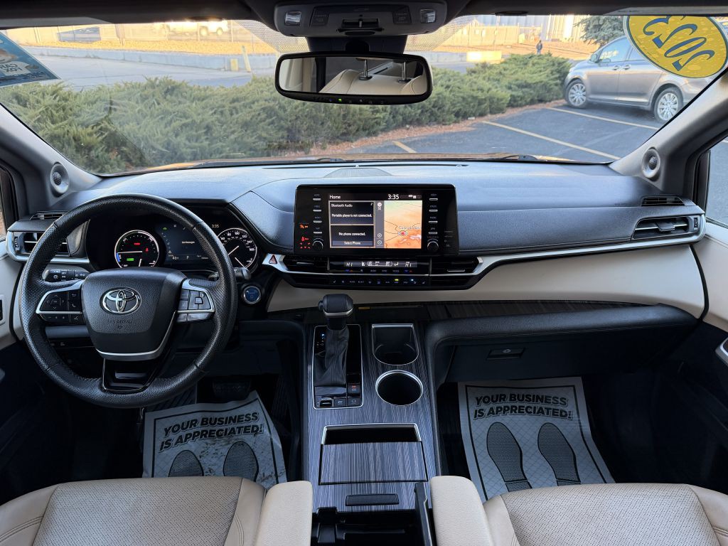 2023 Toyota Sienna Image 21