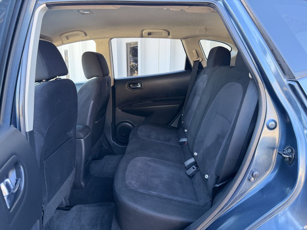2013 Nissan Rogue Image 17