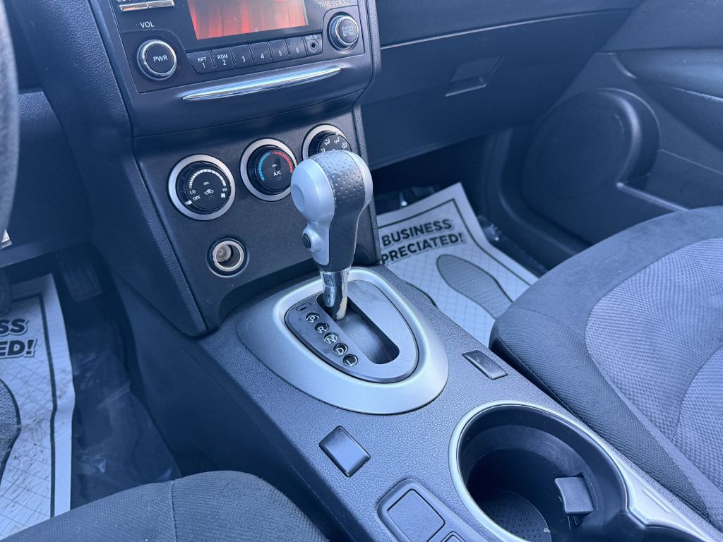 2013 Nissan Rogue Image 20