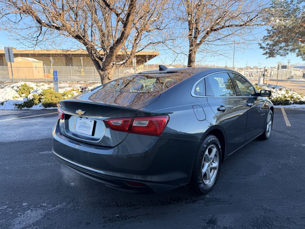2017 Chevrolet Malibu Image 7