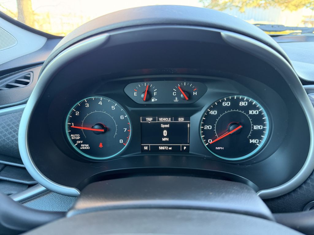 2017 Chevrolet Malibu Image 21