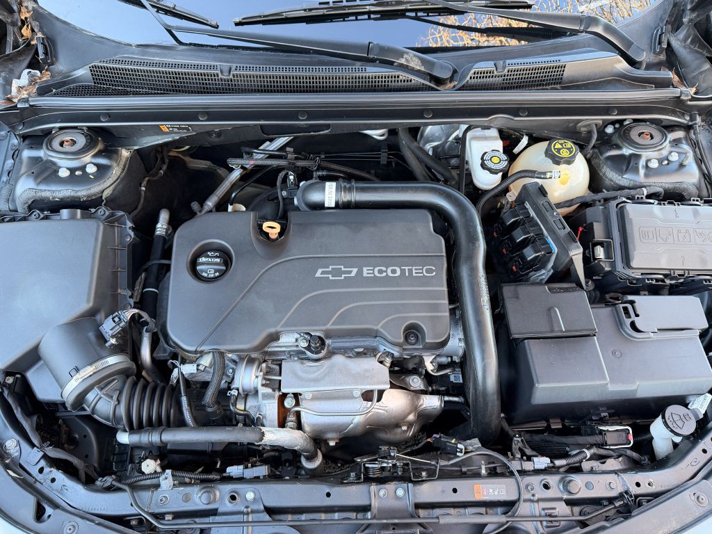 2017 Chevrolet Malibu Image 23