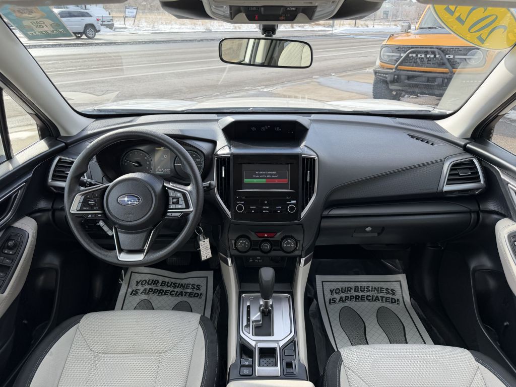 2022 Subaru Forester Image 17