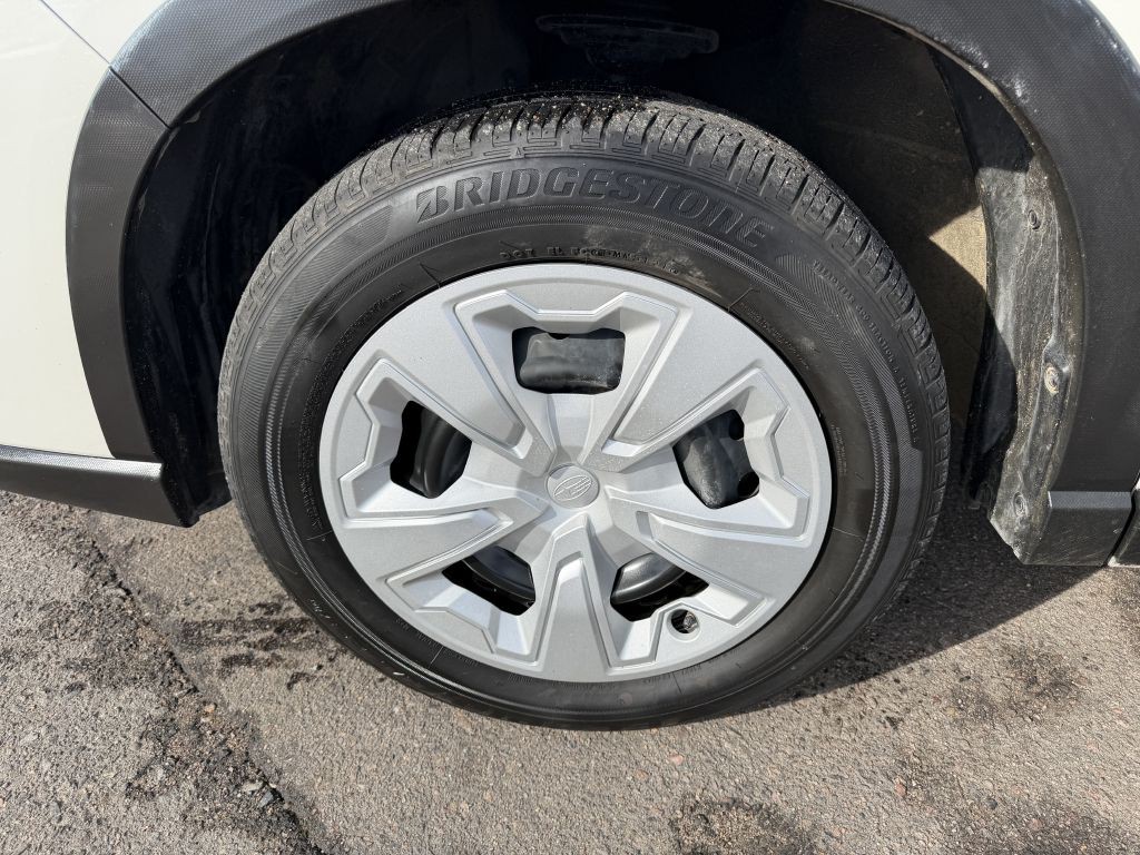 2022 Subaru Forester Image 28