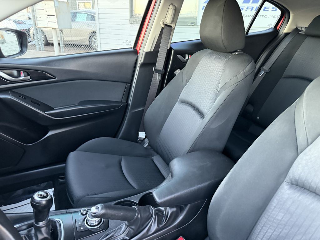 2016 Mazda Mazda3 Image 13