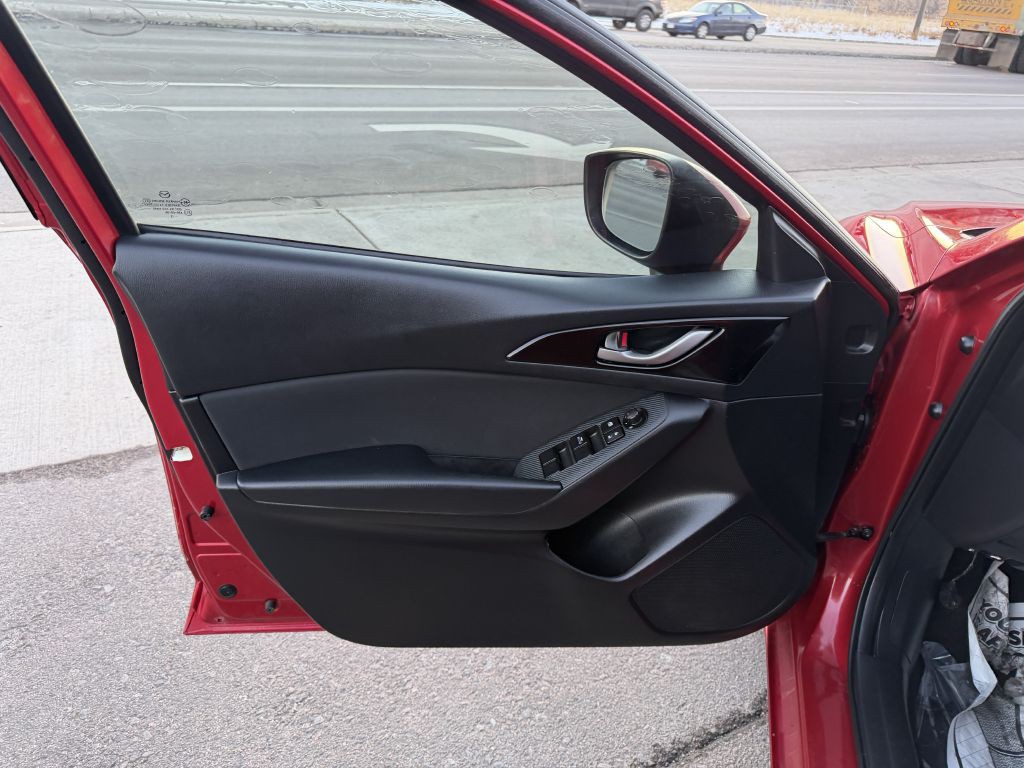 2016 Mazda Mazda3 Image 15