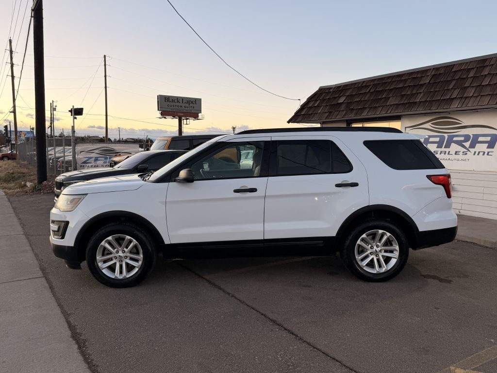 2016 Ford Explorer Image 4