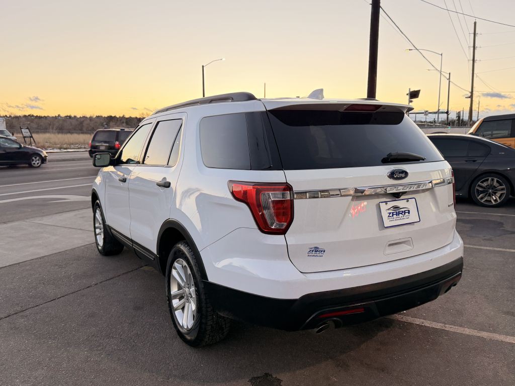 2016 Ford Explorer Image 5