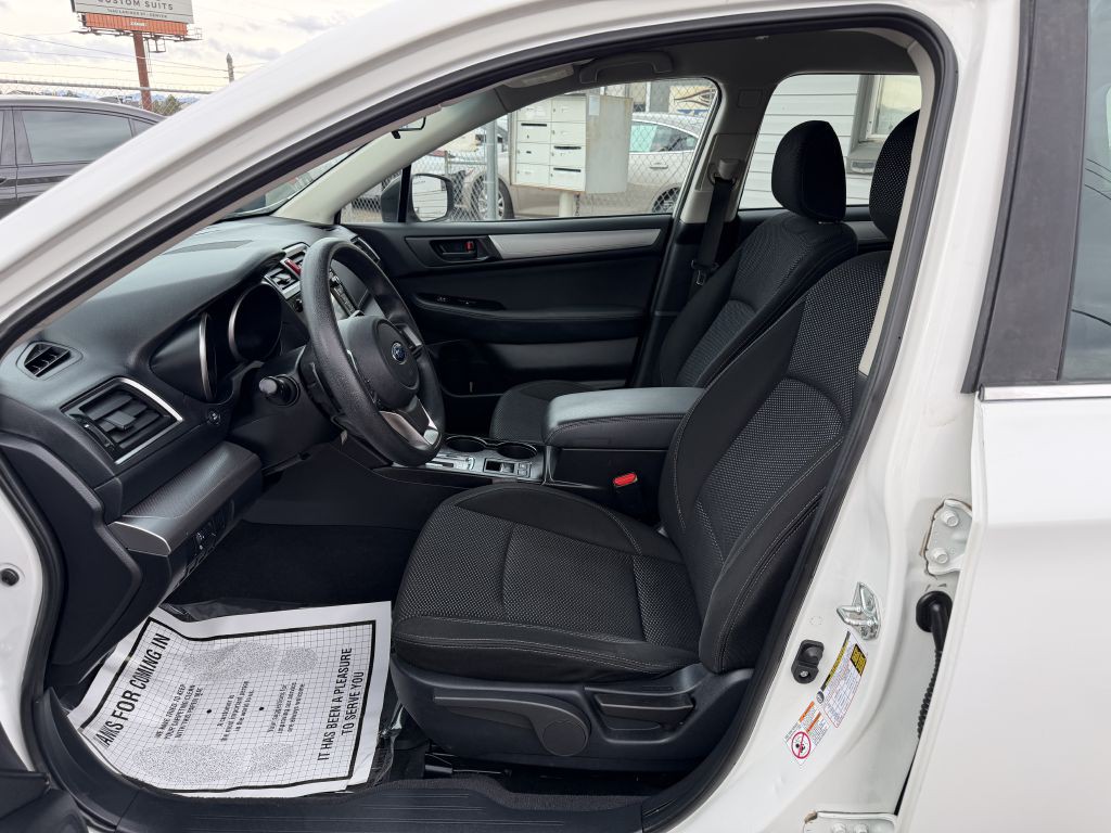 2018 Subaru Outback Image 12