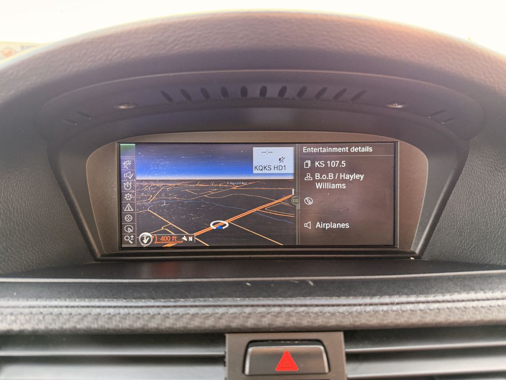 2011 BMW M3 Image 31