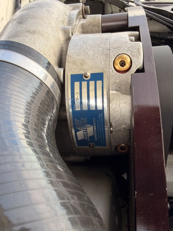 2011 BMW M3 Image 36