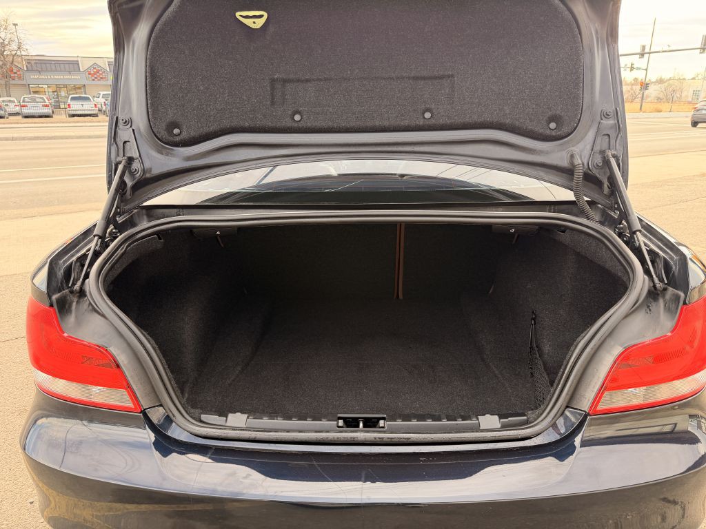 2013 BMW 1 Series Image 25