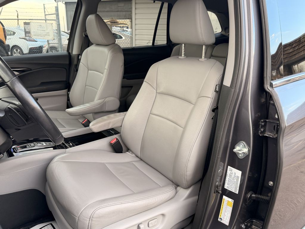 2020 Honda Pilot Image 13