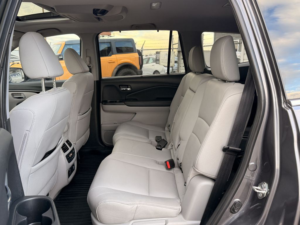 2020 Honda Pilot Image 17