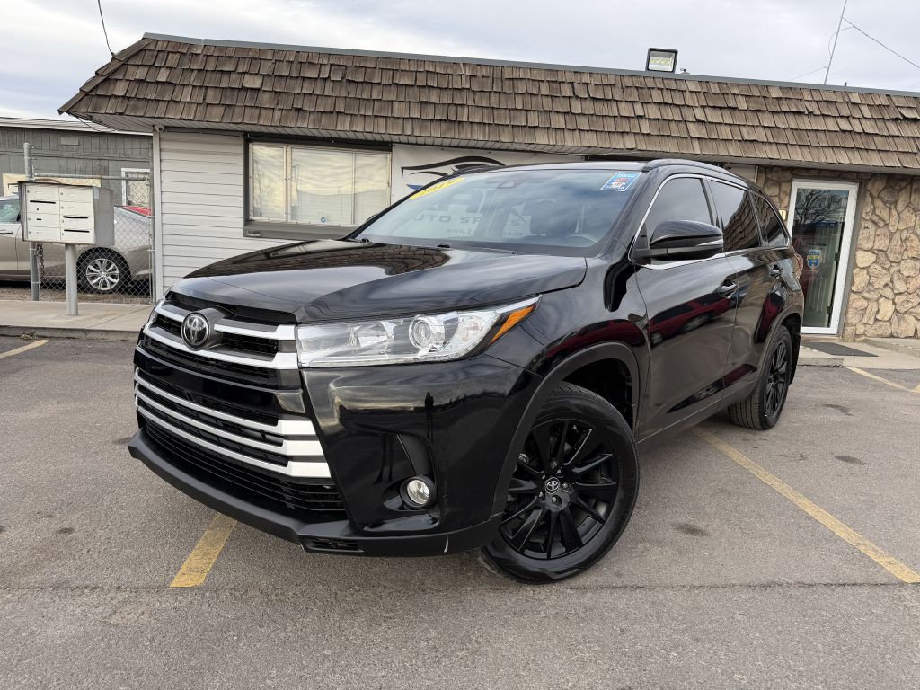 2019 Toyota Highlander Image 1