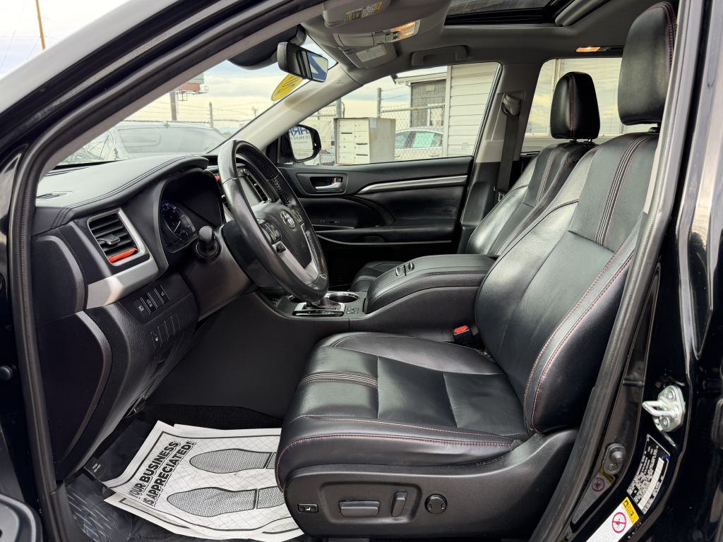 2019 Toyota Highlander Image 11