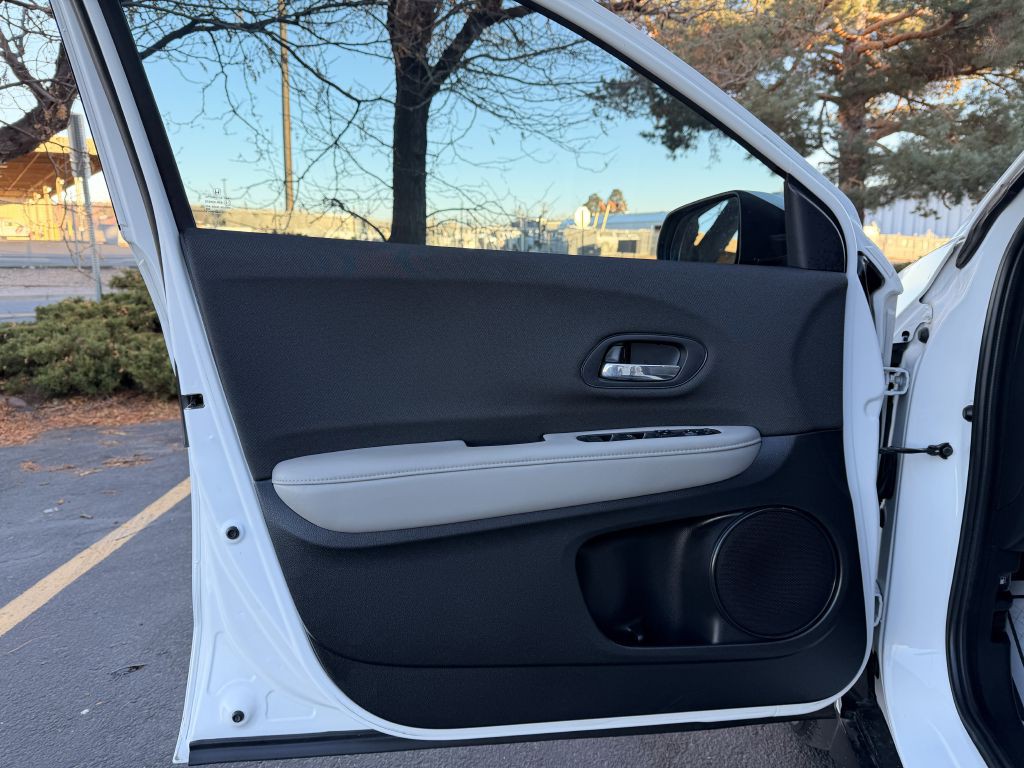 2021 Honda HR-V Image 13