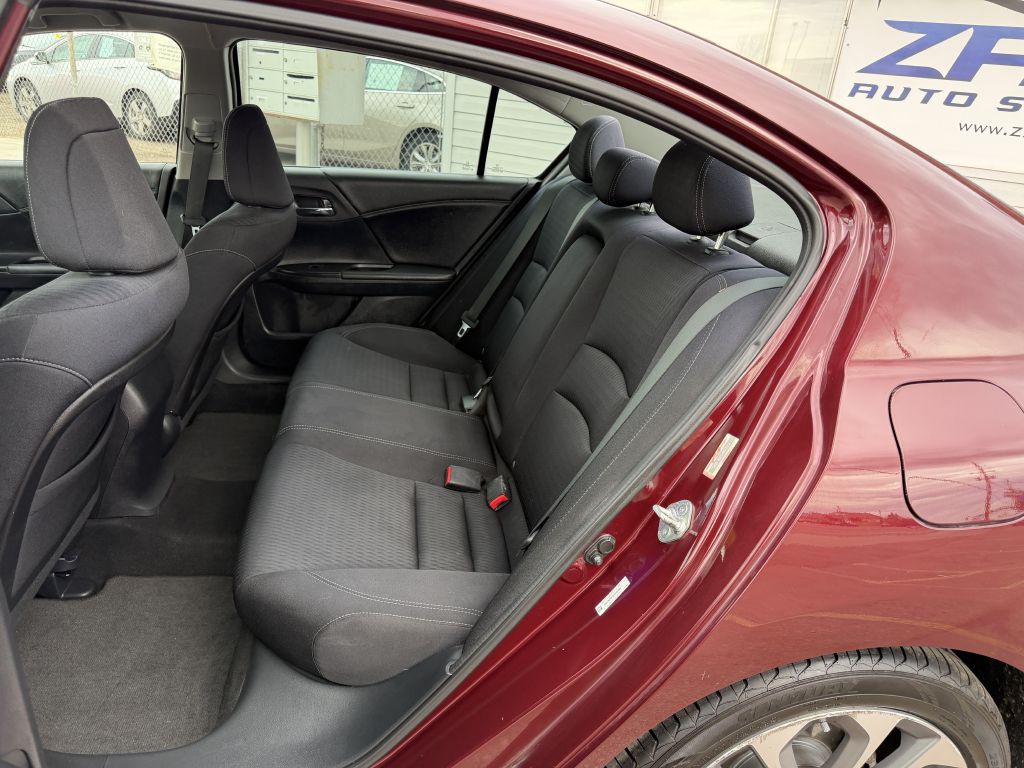 2013 Honda Accord Image 16