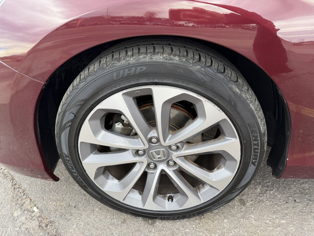 2013 Honda Accord Image 25