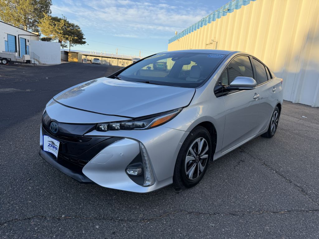 2019 Toyota Prius Image 3