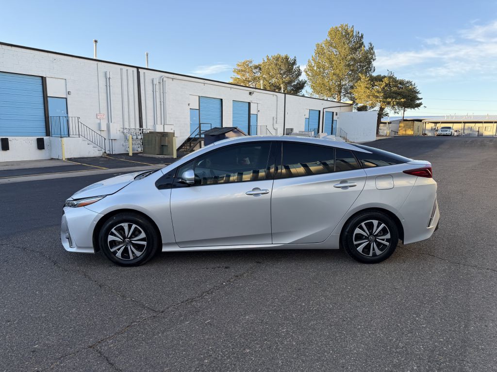 2019 Toyota Prius Image 4