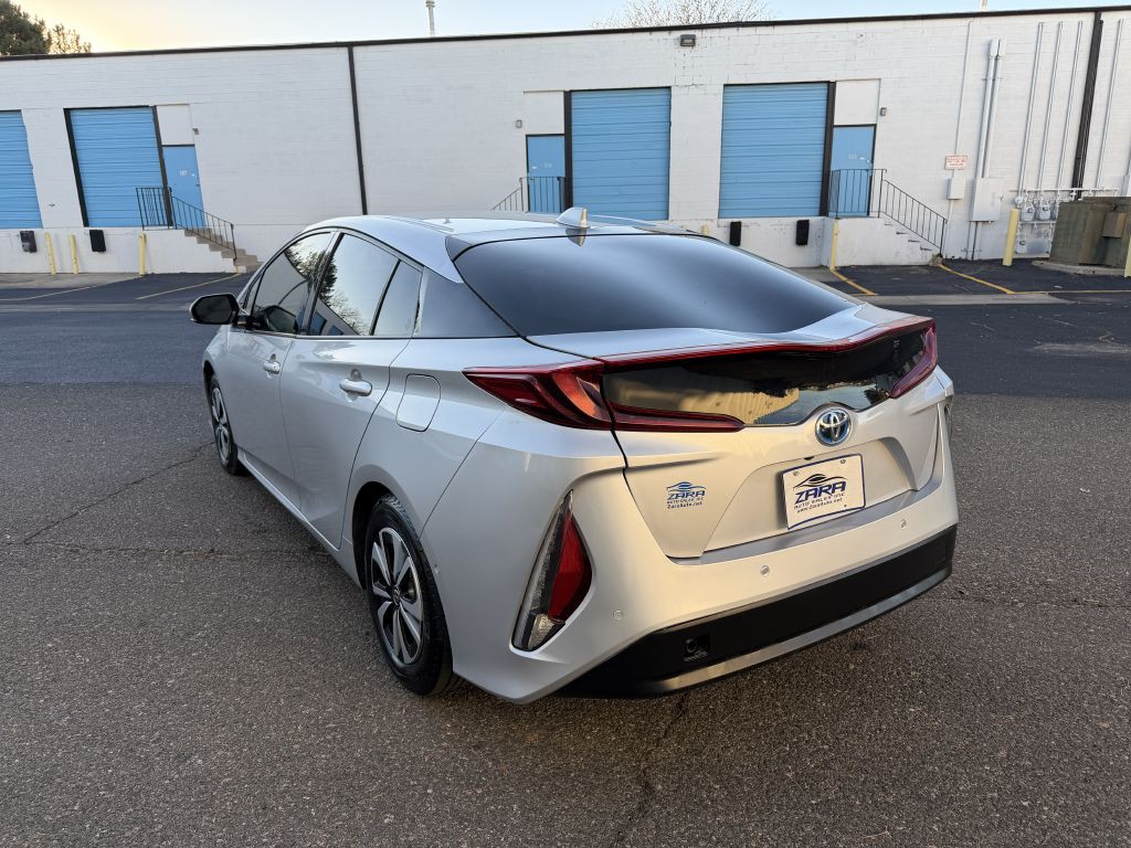 2019 Toyota Prius Image 5