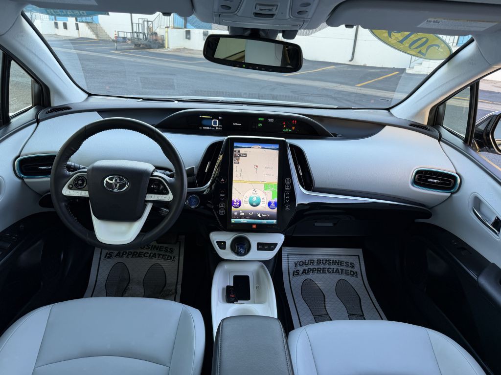 2019 Toyota Prius Image 18