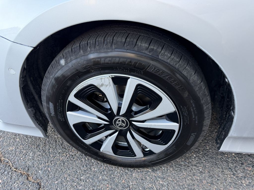 2019 Toyota Prius Image 31