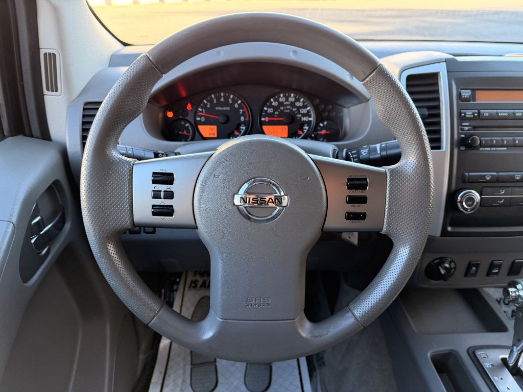 2012 Nissan Frontier Image 22