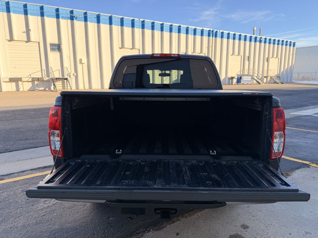 2012 Nissan Frontier Image 25