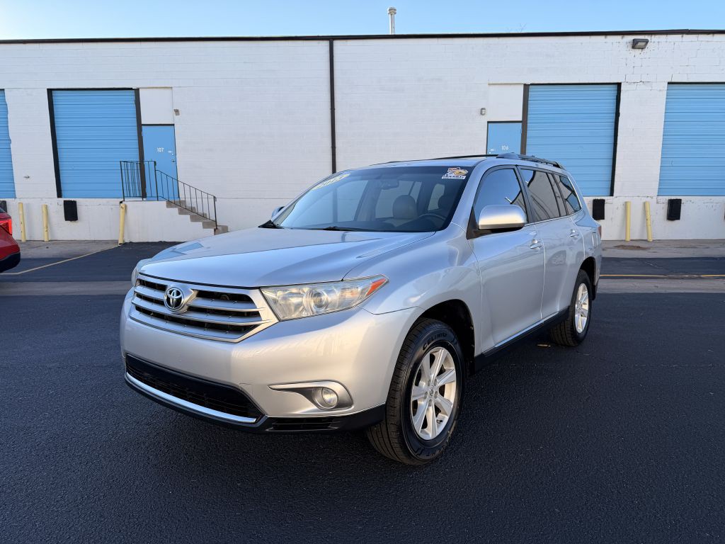 2013 Toyota Highlander Image 3