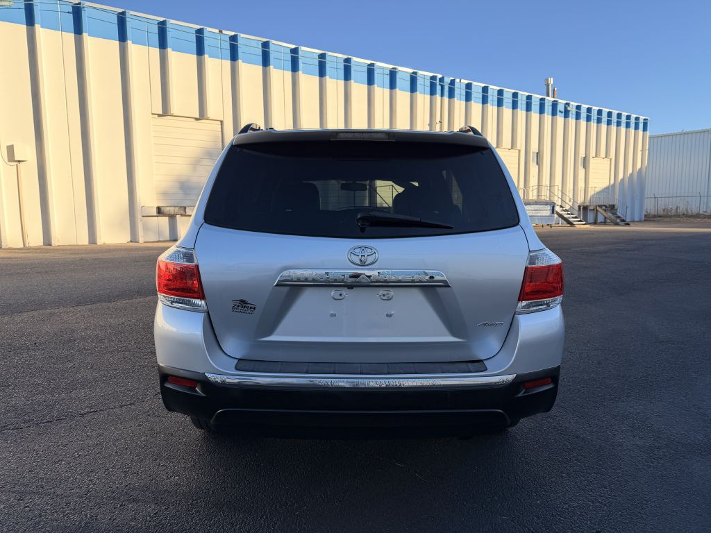 2013 Toyota Highlander Image 6