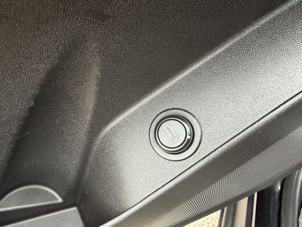 2018 Chevrolet Equinox Image 24