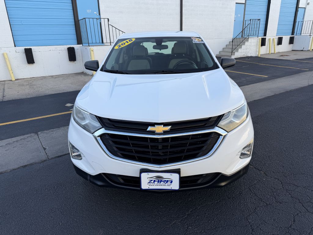 2018 Chevrolet Equinox Image 2